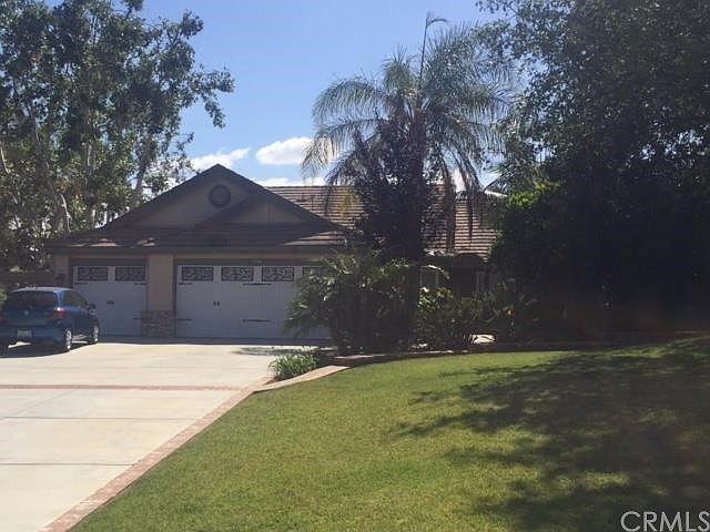 2nd image of 15210 Cayuse Ct