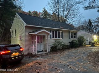 293-295 Church Rd, Albany, NY 12203