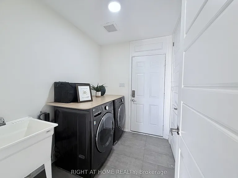 1222 Rose Way #21 — Photo 39