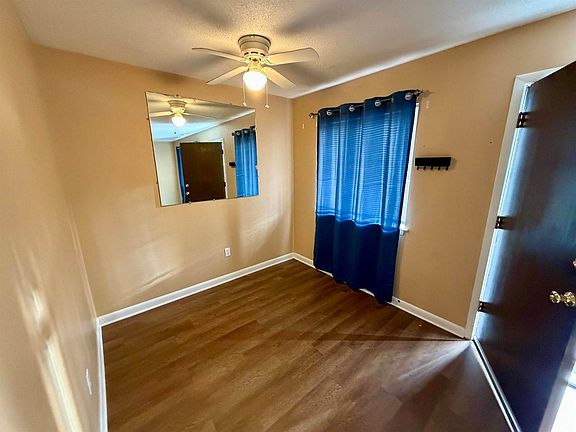 4th image of 201 College Blvd E Unit 7