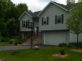 N1147 Park Rd, Genoa City, WI 53128