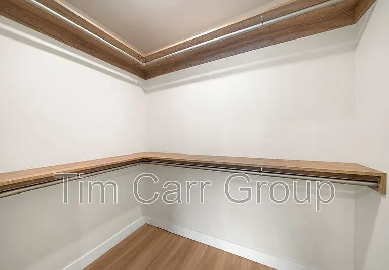 1801 Clay St — Photo 7