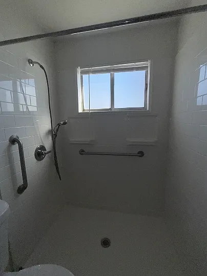 CATALINA VISTA APARTMENTS — Photo 72