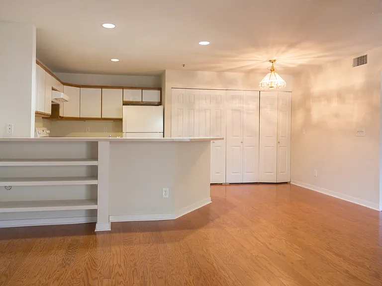 33 S Boulder Cir #116 — Photo 9