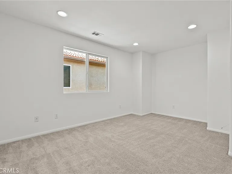 9427 Lemona Ave #20 — Photo 11