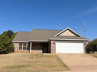 6104 Petit Jean Dr, Alexander, AR 72002
