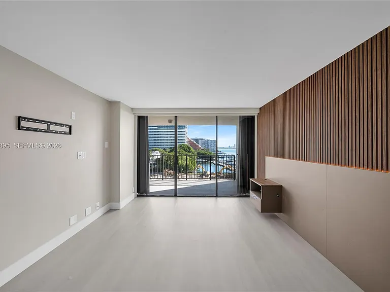 1865 Brickell Ave #A606 — Photo 15