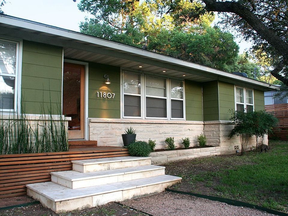 1st image of 11807 Pollyanna Ave