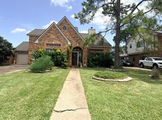 13678 Bonilla Ln, Houston, TX 77083