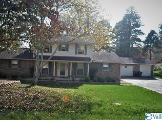 155 E Laura Dr, Madison, AL 35758