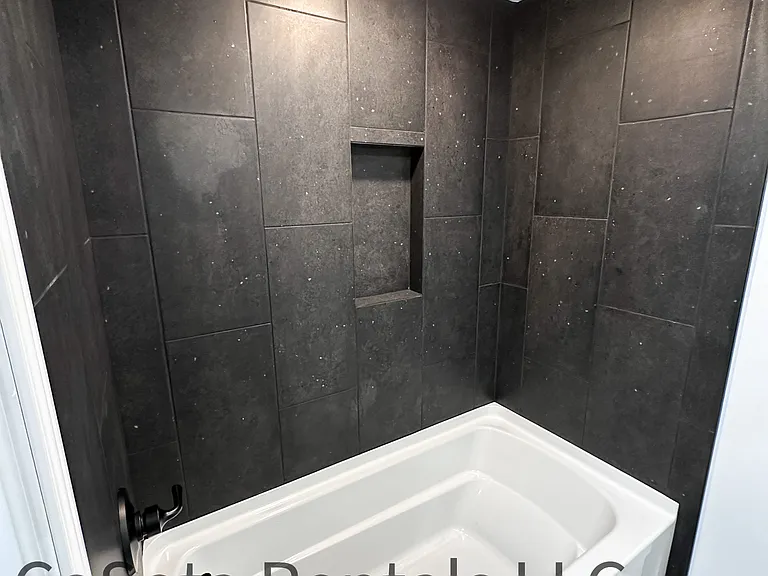 1023 N Riverfront Dr #3 — Photo 8