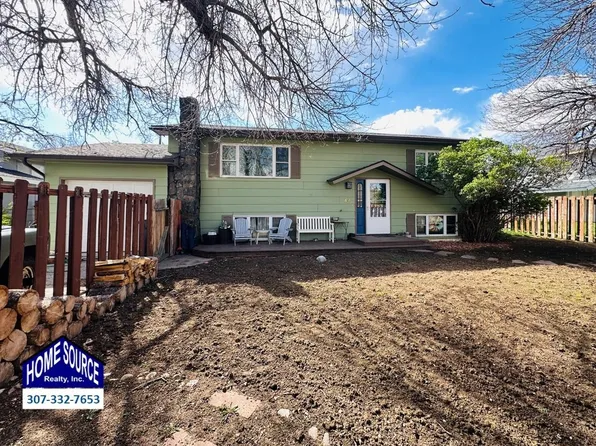 846 S 7th St, Lander, WY 82520