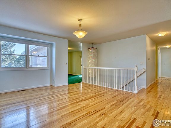 5th image of 241 Sherwood Ct