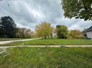 4622 10TH AVENUE, Kenosha, WI 53140