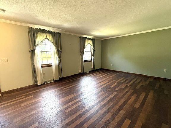 3rd image of 2258 Saint Andrew Dr