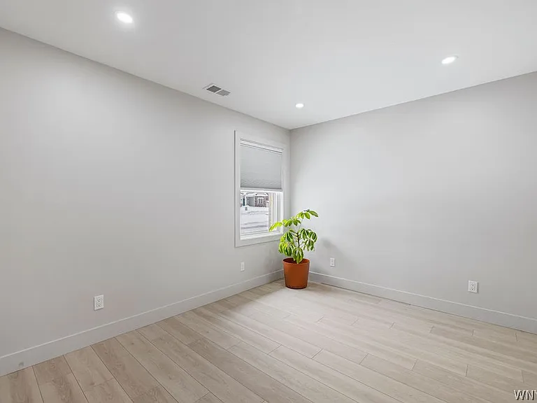855 Madison Ave — Photo 12
