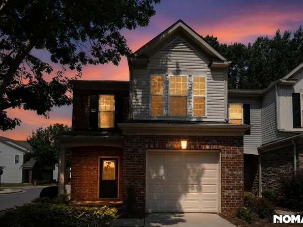 6032 Carrollton Ln, Charlotte, NC 28210