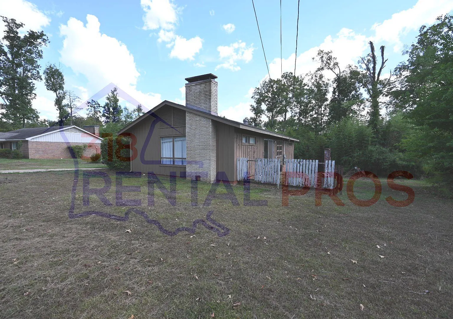 3 Bed 2 Bath Home in Ruston! — Photo 2