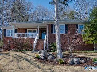1727 Alm Dr NE, Huntsville, AL 35811