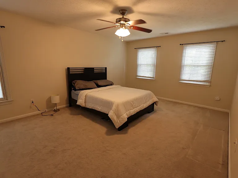 401 Rock Creek Ct — Photo 19