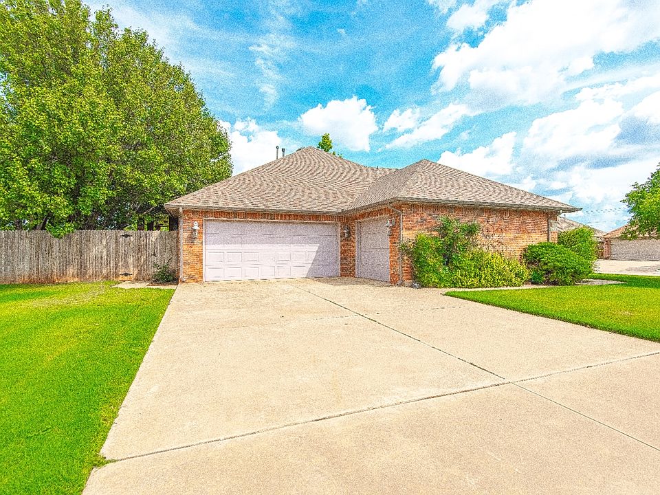 1st image of 2116 Birch Creek Ave #1