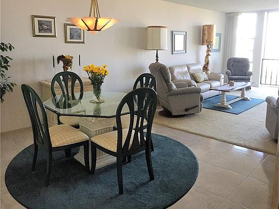 4th image of 7400 Sun Island Dr #605