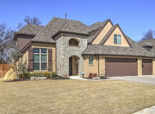 6712 S Chestnut Ave, Broken Arrow, OK 74011