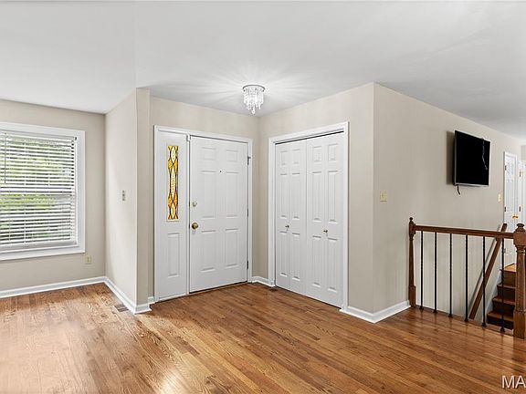 3rd image of 5108 Kennerly Place Dr