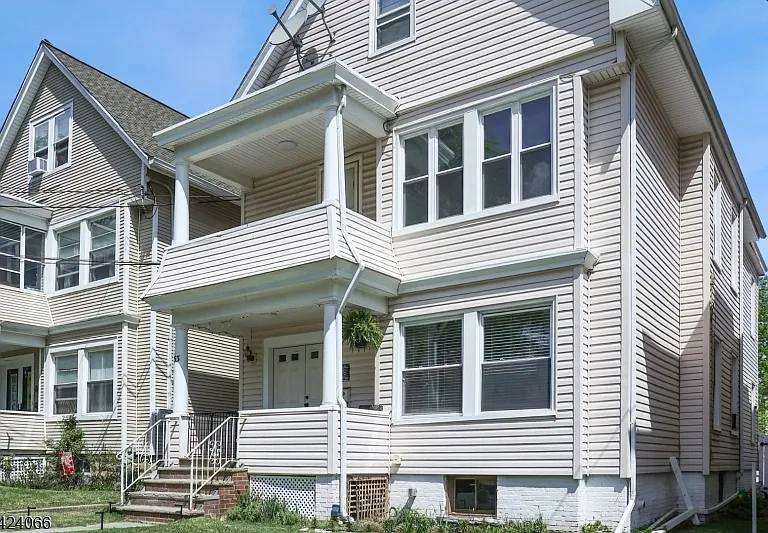 53 Maolis Ave #2 — Photo 1