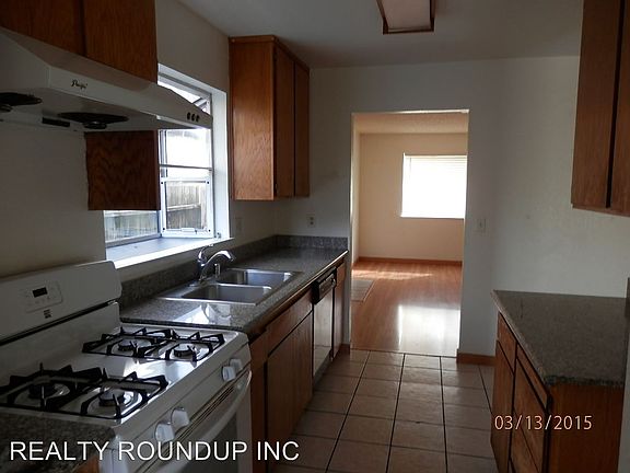 3rd image of 5445 Yvette Way
