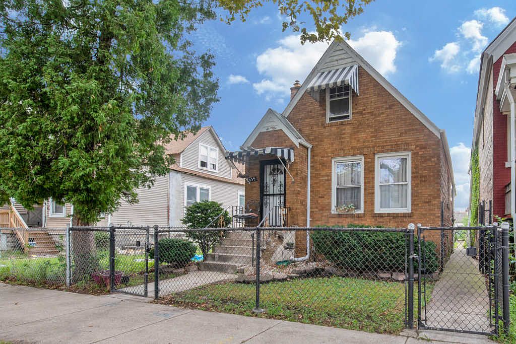 7635 S Dante Ave, Chicago, IL 60619 | Zillow