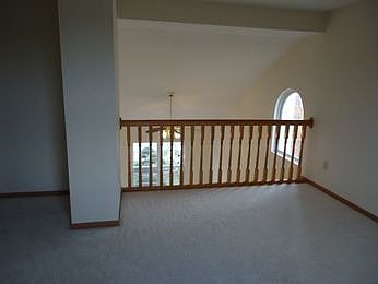 3rd image of 4924 Crosscreek Dr