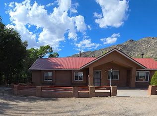 16 Silver Hills Rd SE, Albuquerque, NM 87123