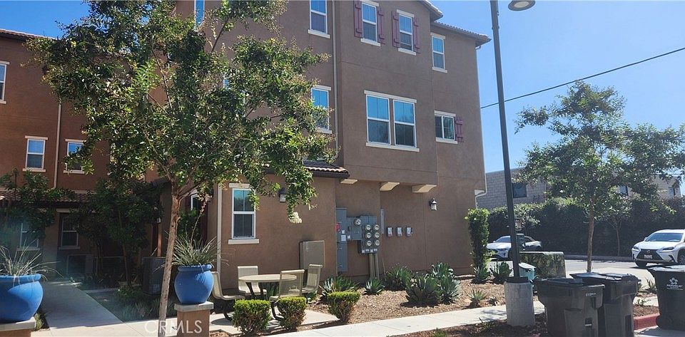 2nd image of 706 N Ethan Way
