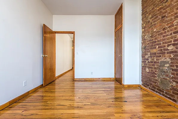 Rented by Nooklyn NYC LLC | media 29