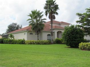 4560 Fairloop Run, Lehigh Acres, FL 33973