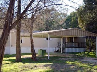 9517 Meadow Ct, Cleburne, TX 76033