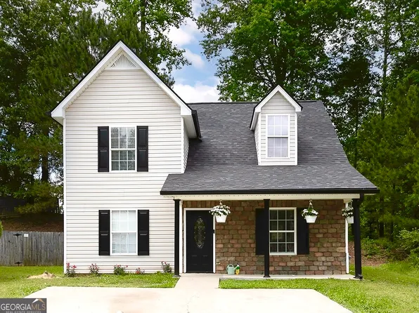 201 Twin Pines Ct, Dallas, GA 30132