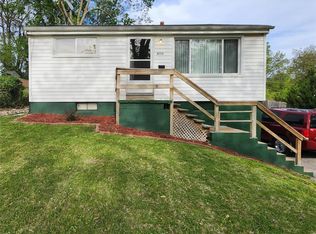 2011 Mulberry St, Alton, IL 62002