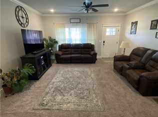 1802 E Endura Park Dr, Siloam Springs, AR 72761