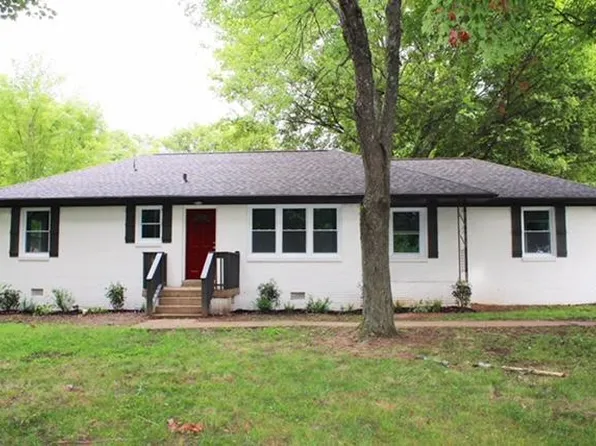29 E Bel Air Blvd, Clarksville, TN 37042