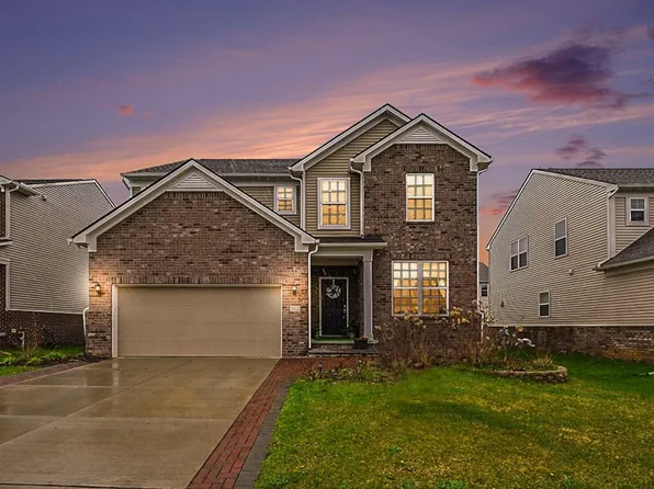 552 Wishing Tree Ln, Ann Arbor, MI 48108