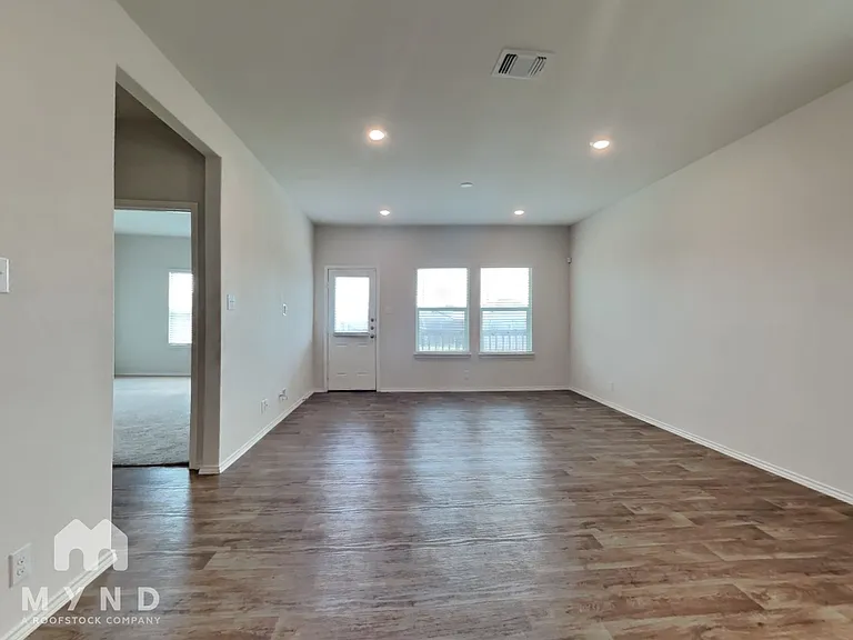 4246 Busbee Flds — Photo 4
