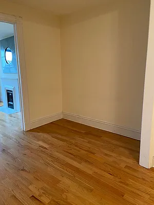 Rented by Vivian Piccolo, LREB | media 7