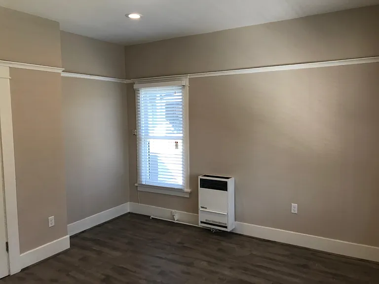 3401 N Mission Rd #8 — Photo 21