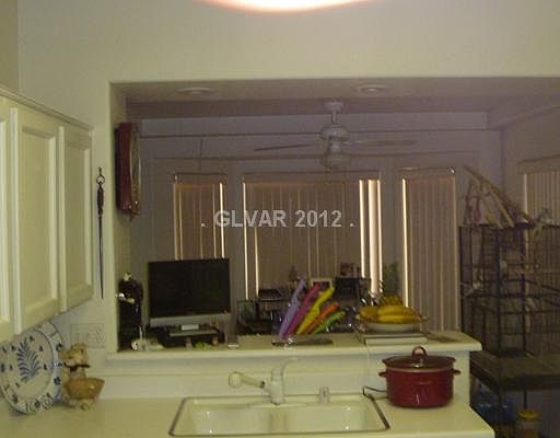 4th image of 10437 E Frostburg Ln