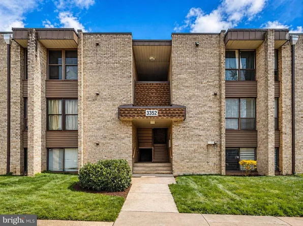 3352 Huntley Square Dr #A2-a, Temple Hills, MD 20748