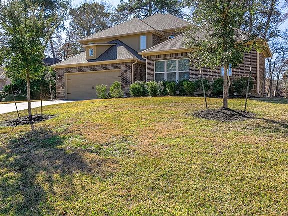 3rd image of 3107 Pine Chase Dr