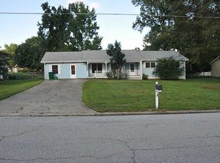 1694 Moss Dr, Snellville, GA 30078