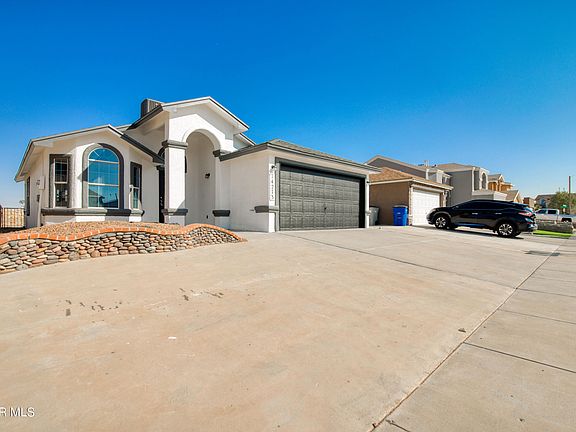 2nd image of 14273 Tierra Yamila Ln